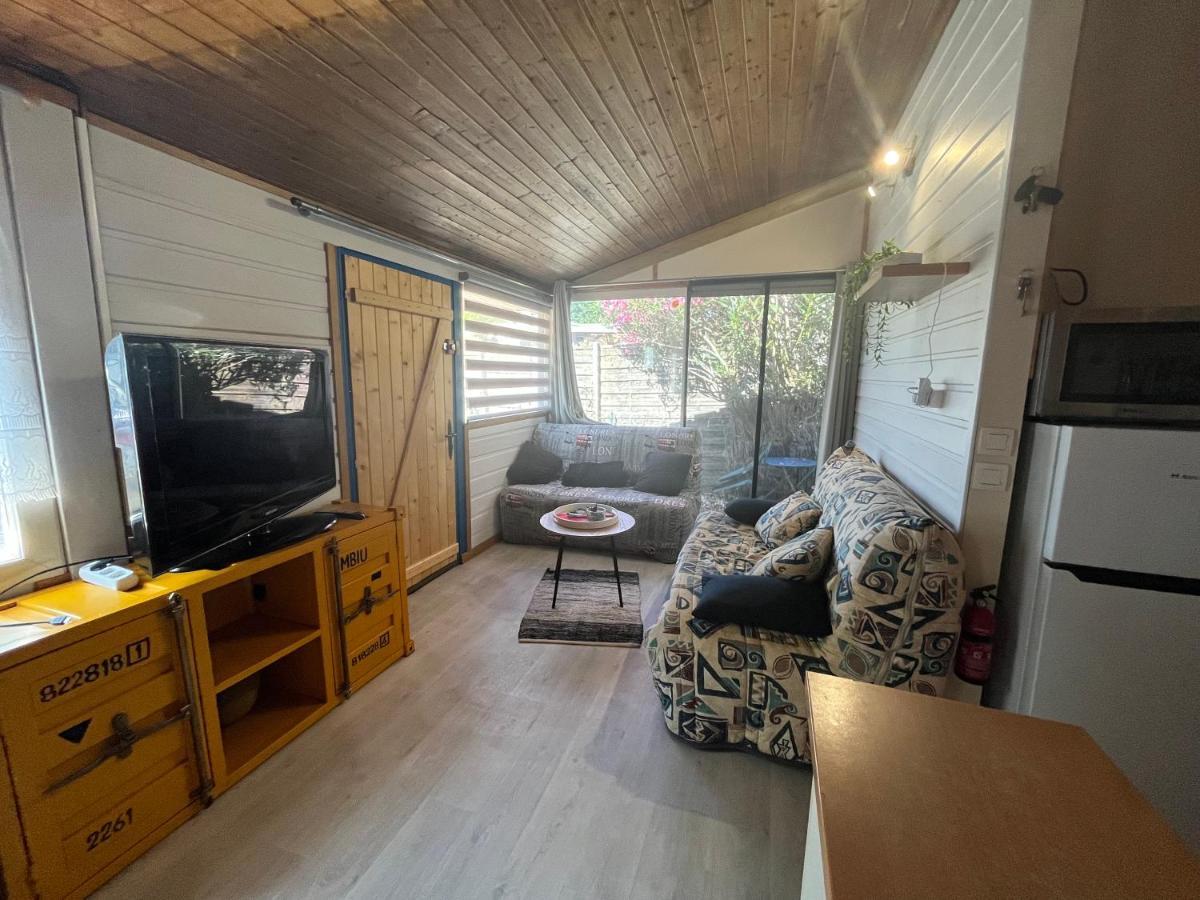 Chalet Agreable En Bord En De Mer. Le Port-des-Barques Zewnętrze zdjęcie